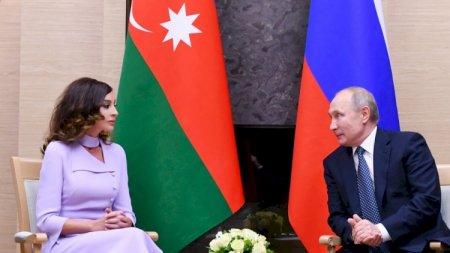 Putindən Mehriban Əliyevaya təbrik