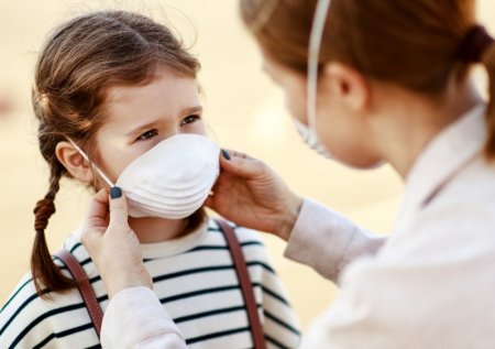 Müşavir: 12 yaşdan aşağı uşaqların maska taxmasına ehtiyac yoxdur