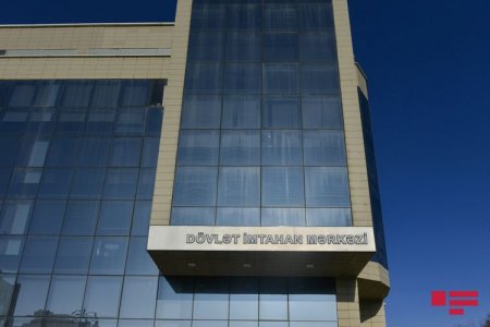 “Jurnalistika”ya qəbul olmaq istəyən abituriyentlərin qabiliyyət imtahanına qeydiyyatı başa çatır - Diqqət! “Jurnalistika”ya qəbul olmaq istəyən abituriyentlərin qabiliyyət imtahanına qeydiyyatı başa çatır - Diqqət!