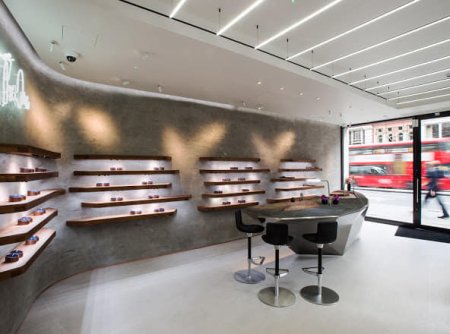 General oğlunun İngiltərədəki şirkətlərinin siyahısı (FOTOLAR)