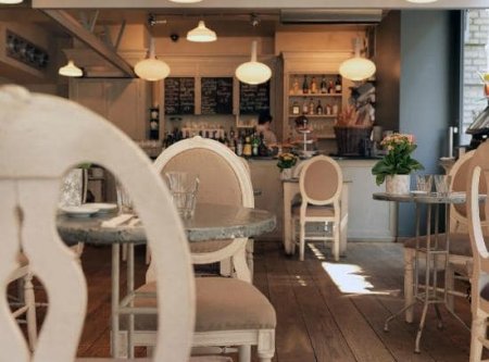 General oğlunun İngiltərədəki şirkətlərinin siyahısı (FOTOLAR)