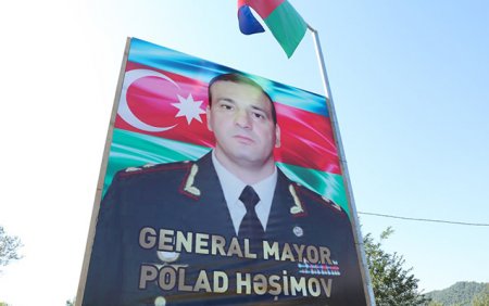 Ruhi Əliyeva Polad Həşimovun evində - Fotolar 