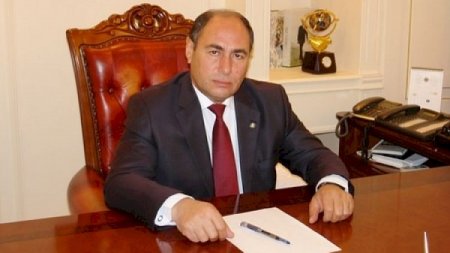 İcra başçısının qanunsuz göstərişi qalmaqala səbəb olub