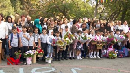 Yeni tədris ili başladı: 1 milyon 574 min 206 şagird…