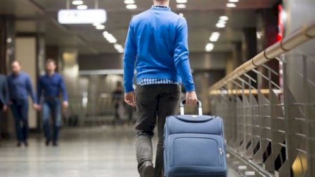 Azərbaycandan Türkiyəyə səfərlərdə pasport lazım olmayacaq - RƏSMİ