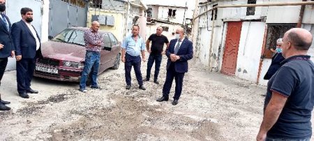 Nəsimi Rayon İcra Hakimiyyətinin başçısı 3-cü Alatavada sakinlərlə görüşmüşdür -FOTOLAR