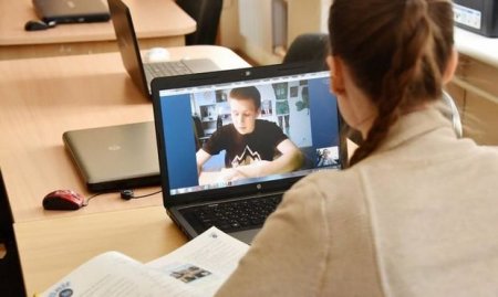 Bakıda koronavirus aşkarlanması səbəbindən dörd sinif distant təhsilə keçib