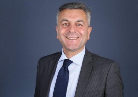 Yeni icra başçısı köməkçisini işdən çıxardı 