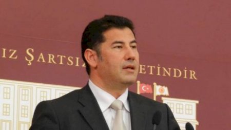 “Paşinyanın beynini arvadı doldurub” - Məşhur politoloq