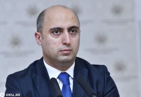 Ali məktəblərdə distant təhsil dayandırıldı