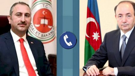 Türkiyənin Ədliyyə naziri Fikrət Məmmədova zəng etdi