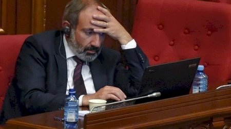 İrəvanın dünyanı qarışdırmaq cəhdi - Paşinyanın “Gəncə planı”