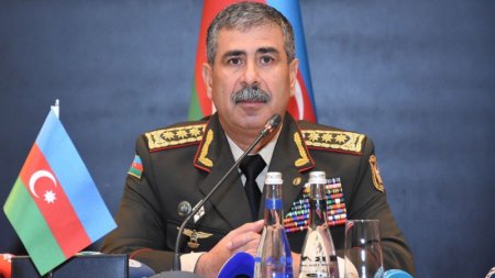 Zakir Həsənovdan düşmən qüvvələrinin darmadağın edilməsi ilə bağlı tapşırıq
