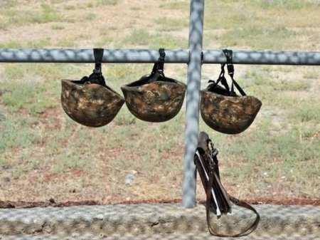 Ermənilərin yeraltı sığınacağı sıradan çıxarıldı: Yüksək rütbəli hərbçiləri məhv edildi - RƏSMİ