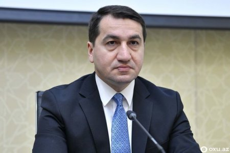 Hikmət Hacıyev: “Ermənistan baş naziri yenə yalan danışır”