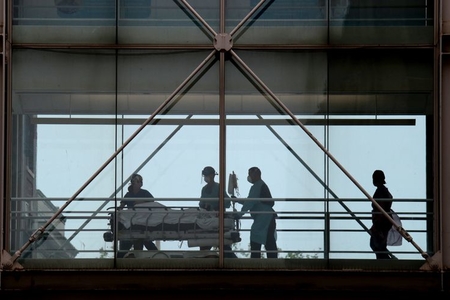 Koronavirusun iki üzü - virusa yoluxmuş və sağalmış həkimin təəssüratı