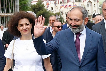 Sülhpərvər cütlüyün militaristə çevrilməsi – bir vaxt göyərçin idilər, yoluq qarğaya döndülər