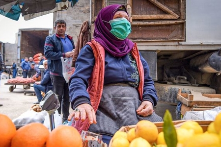 Lənkəran bazarı bağlandı - virus tüğyan edir... Lənkəran bazarı bağlandı - virus tüğyan edir...