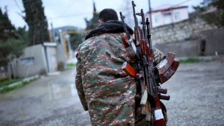 Hakimiyyətdə hökm sürən xaos erməniləri çaş-baş salıb