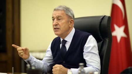 Hulusi Akar: 