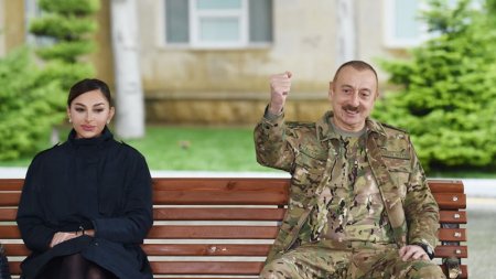 Dövlət başçısı: 