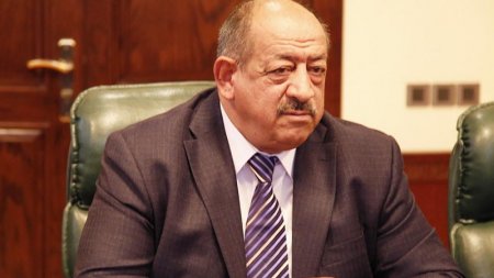 Vilayət Eyvazov Bayram Səfərovun oğlunu işdən çıxardı