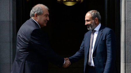 Prezident də Paşinyan hökumətini istefaya göndərmək istəyir