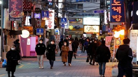 Cənubi Koreyada üçüncü koronavirus dalğası başladı