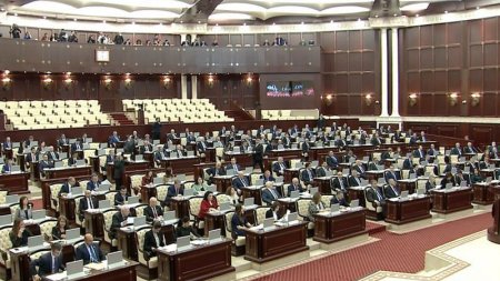 Azərbaycanda koronavirusa yoluxan deputatların sayı artdı