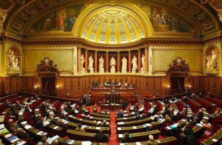 Fransanın 8 senatoru Qarabağla bağlı qətnaməyə verdikləri səsi geri götürdü