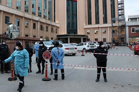 Türkiyədə xəstəxanada yanğında ölənlərin sayı 12-yə çatıb