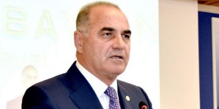 Göyçay icra başçısı sakini belə aldatdı - İTTİHAM