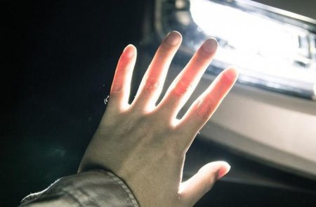 Bakıda gənc oğlanı maşın vurdu