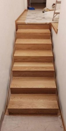 Pilləkənin altından aşkarladığı gizli otaq dəhşətə gətirdi - FOTO