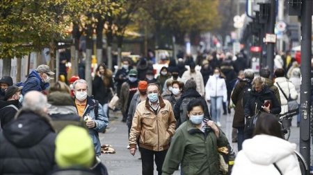 Almaniyada koronavirusa ən yüksək gündəlik yoluxma qeydə alındı