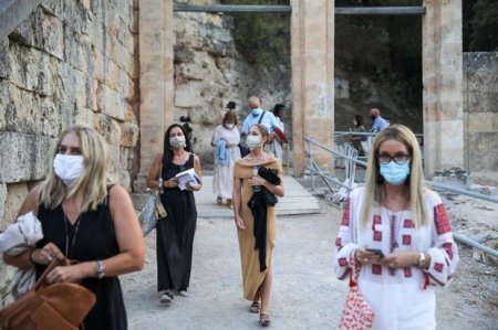 Daha bir ölkədə karantin məhdudiyyətləri yenidən sərtləşdirildi