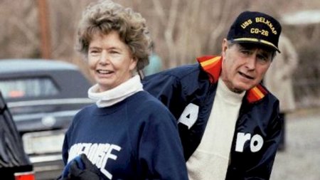 Corc Buşun bacısı COVID-19-dan dünyasını dəyişdi