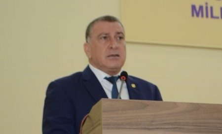 İcra başçısı camaatı hədələyir ki... - Ondan şikayət etməsinlər... 