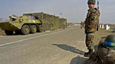 Ruslar Qarabağda modul bloklu şəhərcik saldı