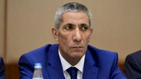 “Niyə dünən 50 manat alan hərbçi bu gün 20 alır?” - Siyavuş Novruzov