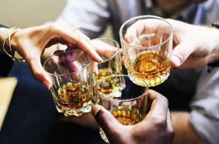 Ceyrançöl qışlağında içki məclisində qan töküldü: Ölən var