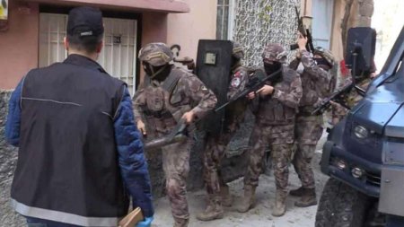 Türkiyədə PKK-ya qarşı genişmiqyaslı əməliyyatlar: 718 nəfər saxlanıldı