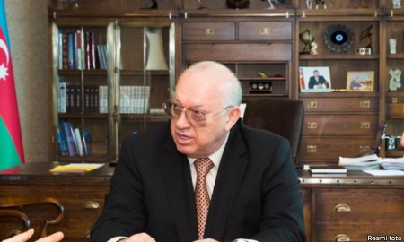 Cahangir Əsgərov əgər yarıtmaz kadrdırsa... - Cahangir Əsgərov əgər yarıtmaz kadrdırsa... -