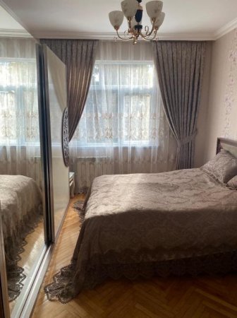 Nəsimi rayonunda İlaxır çərşənbəsi günü 3 şəhid ailəsinin mənzilinin əsaslı təmiri başa çatdırılmışdır -FOTOLAR