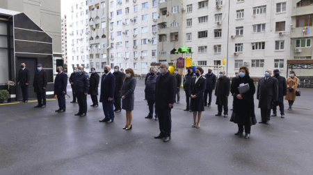 Prokurorluq işçilərinə 160 mənzilli bina tikilib