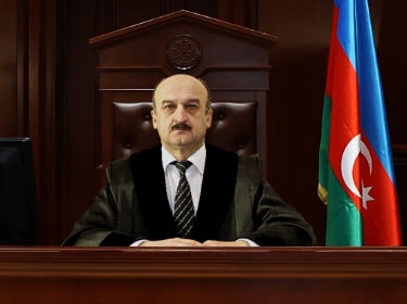 “Eldar Mahmudov dəstəsi”nin hakim korpusundakı adamları niyə cəzasız qalıb? - ADLAR 