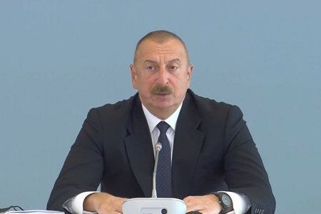 İlham Əliyev Rusiya prezidenti ilə “İskəndər-M” raketinin atılmasını müzakirə edib