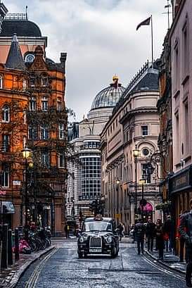Fazil Məmmədovun kürəkəni Əbdül Əliyev az qala Londonun yarısını alıb - Azərbaycandan gedən pullar Londanda üzə çıxır? (FOTO) Fazil Məmmədovun kürəkəni Əbdül Əliyev az qala Londonun yarısını alıb - Azərbaycandan gedən pullar Londanda üzə çıxır? (FOTO)