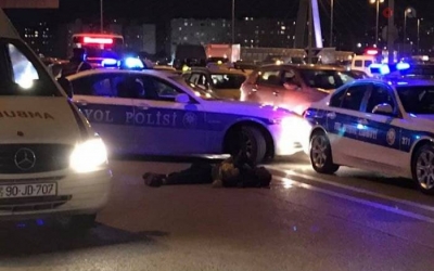 Aeroport şosesində piyadanı avtomobil vurub, yaralı komaya düşüb