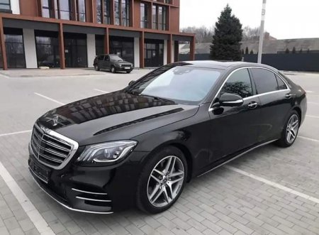 Elmira Axundova 250 min manata maşın aldı - FOTOLAR